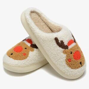 Women's Christmas Reindeer White Holiday Warm Fuzzy Soft Slippers 8.5-9.5M NEW